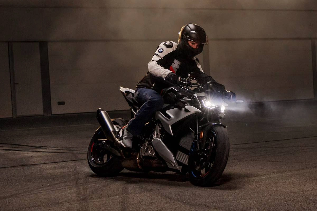 2026 BMW M1000R in Roswell Georgia
