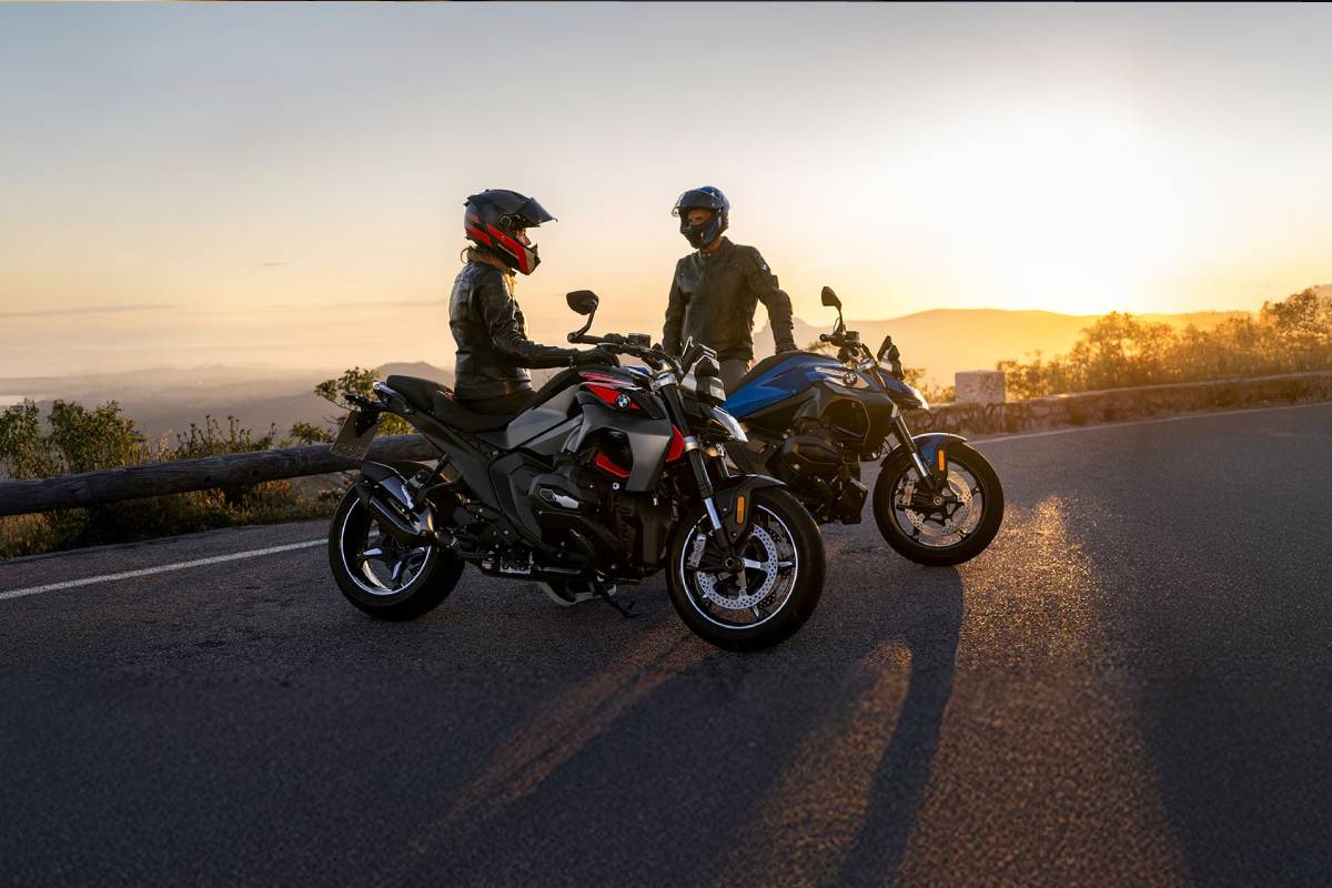 2026 BMW R 1300 R